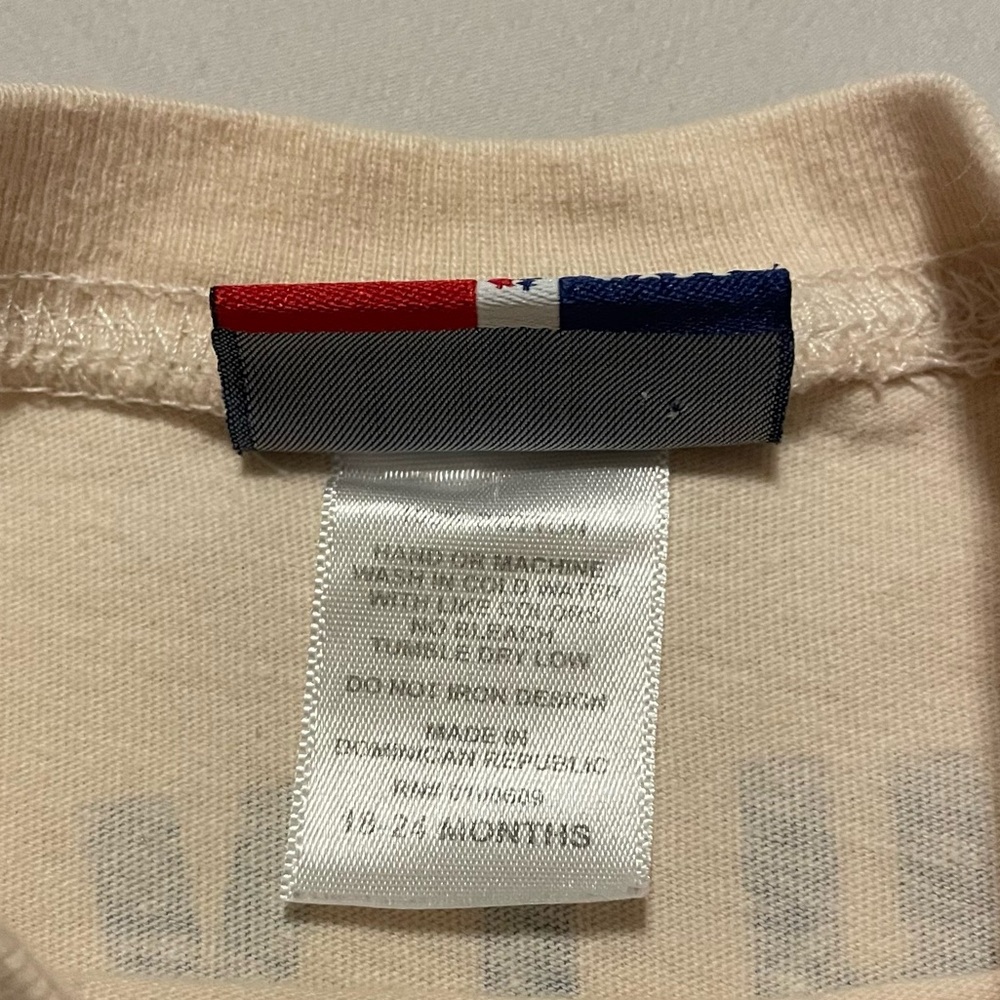 🔥2 For $12🔥 Junk Food Loves Baby Gap Disney Pixar Buzz Lightyear Tshirt - Picture 6 of 7